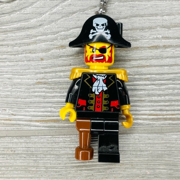 4 large Lego mini figure flash lights keychain pirate , burglar , lego movie II - Picture 8 of 12